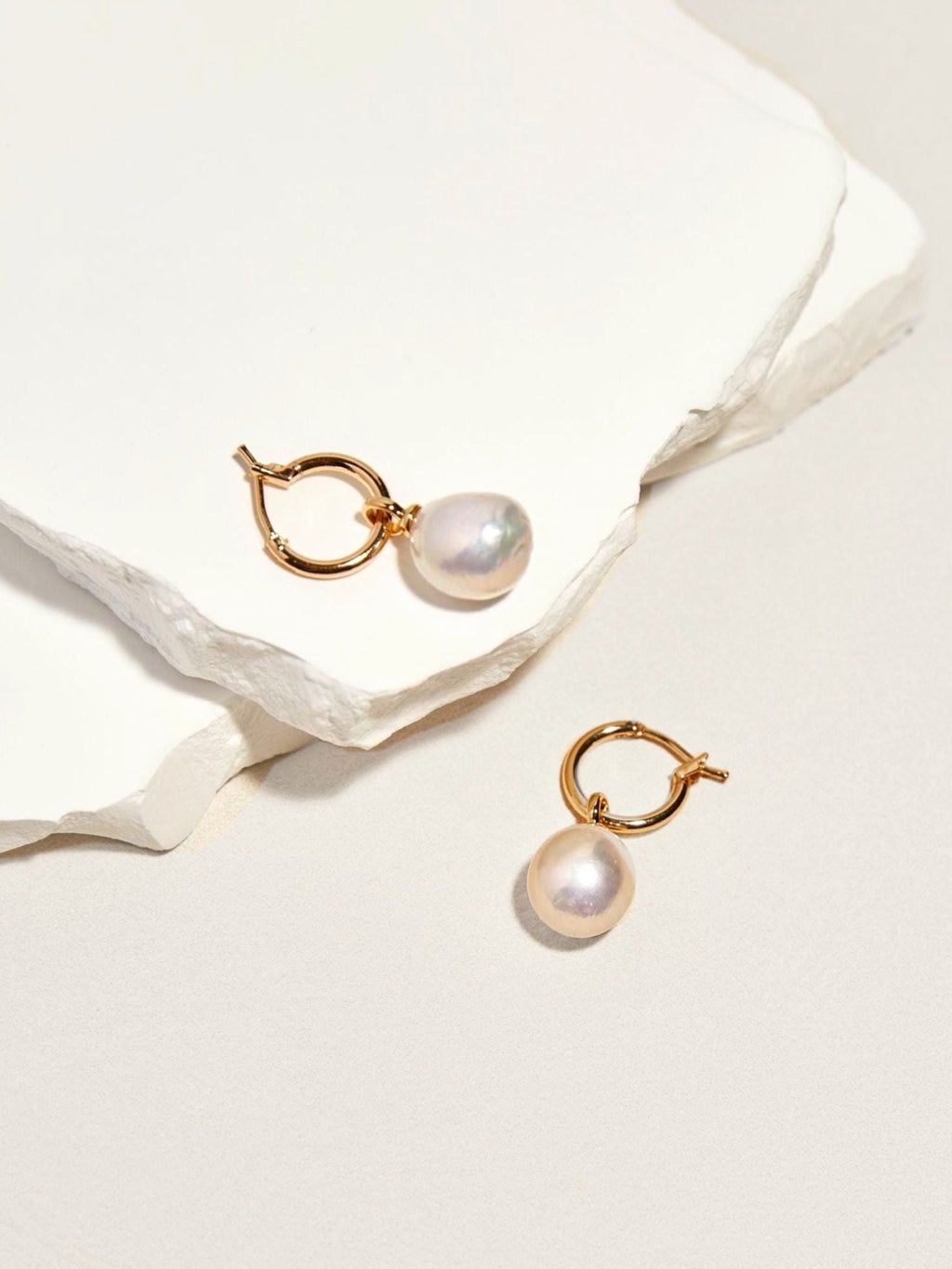 Baroque Pearl Hoop Earrings - AwarePearl 2
