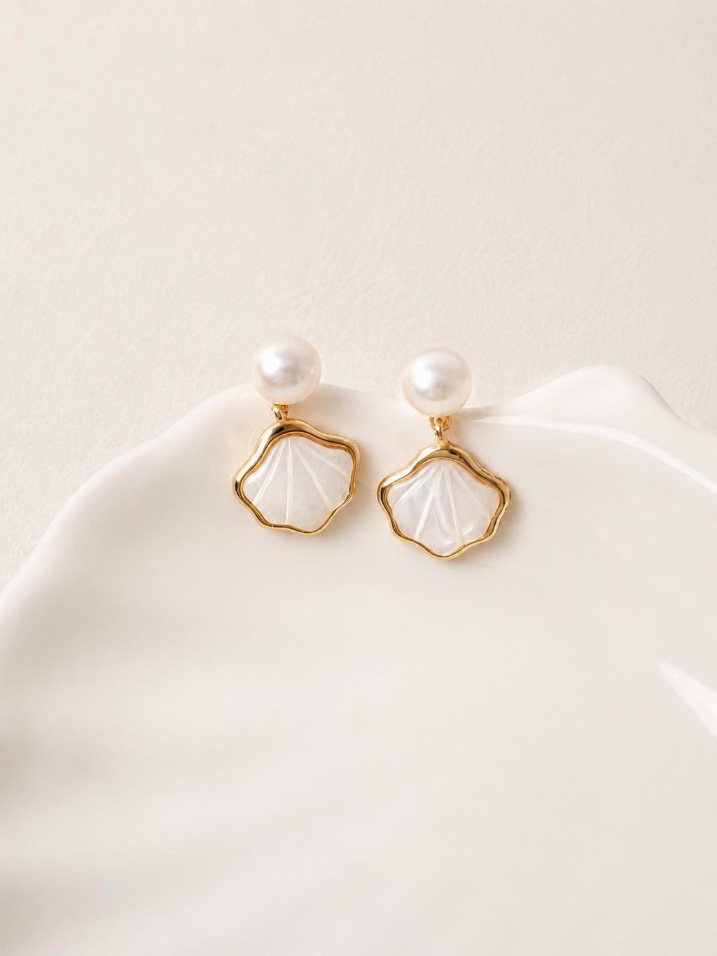 Freshwater Pearl Mother of Pearl Earrings - AwarePearl 8