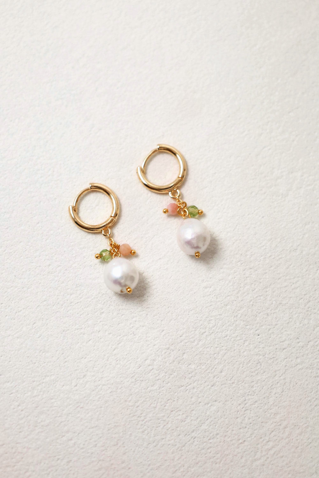 Baroque Pearl Huggie Earrings - AwarePearl 4