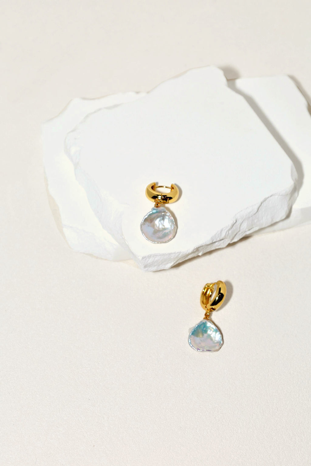 Baroque Pearl Hoop Earrings - AwarePearl 4