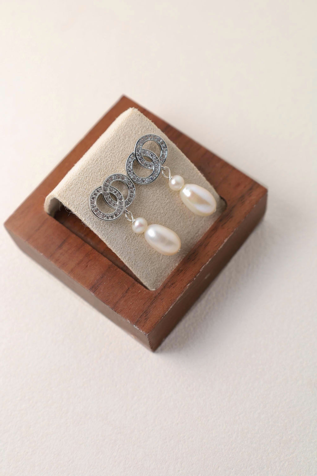 Pearl Drop Earrings - AwarePearl 2