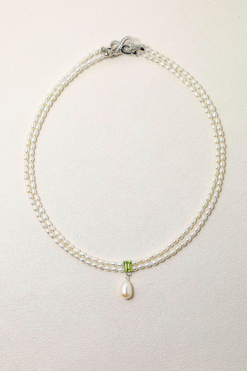 Peridot Pearl Necklace - AwarePearl 2