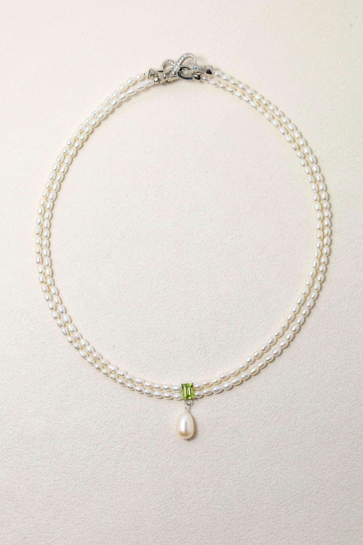 Peridot Pearl Necklace - AwarePearl 2