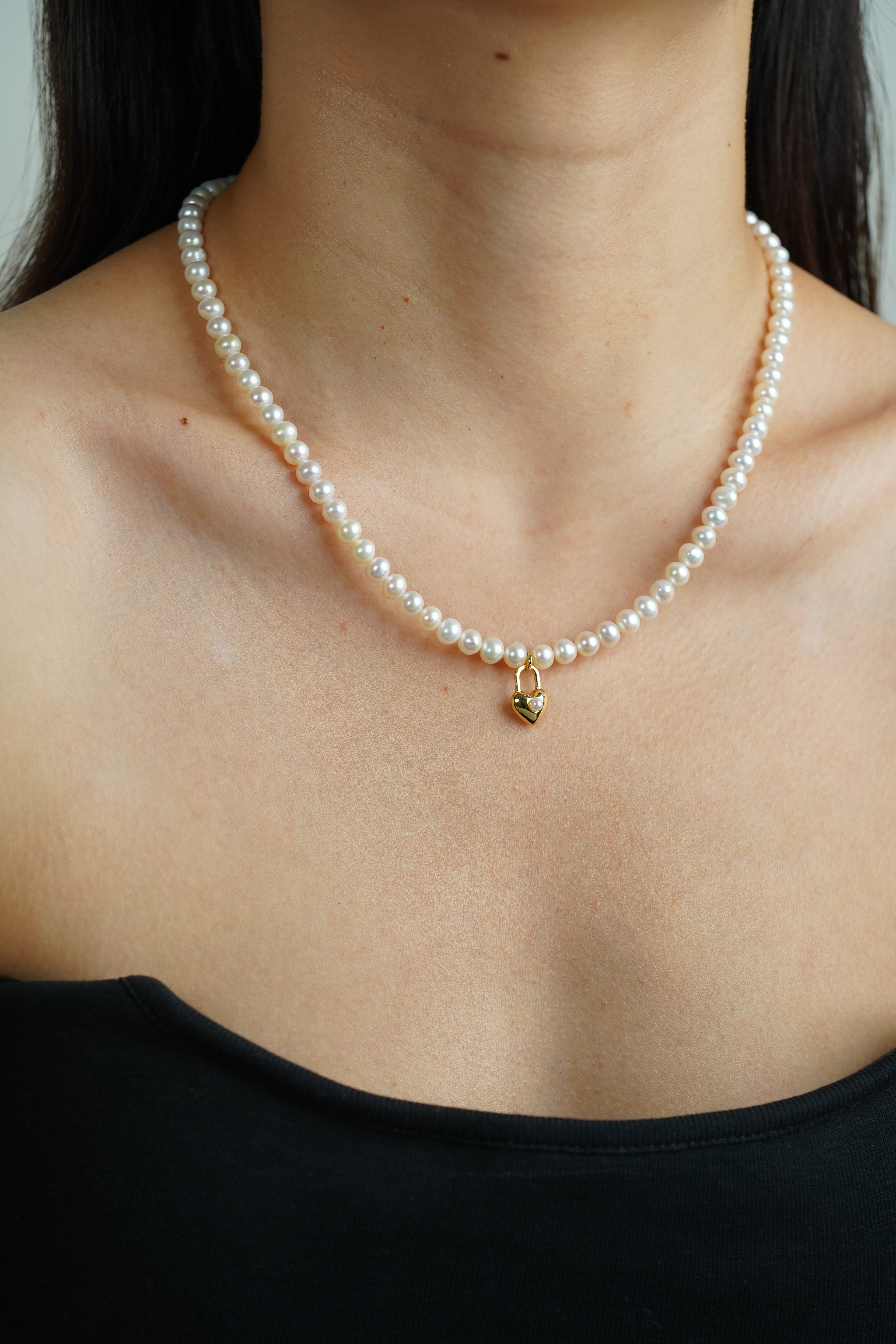 Andy Heart Charm Pearl Necklace