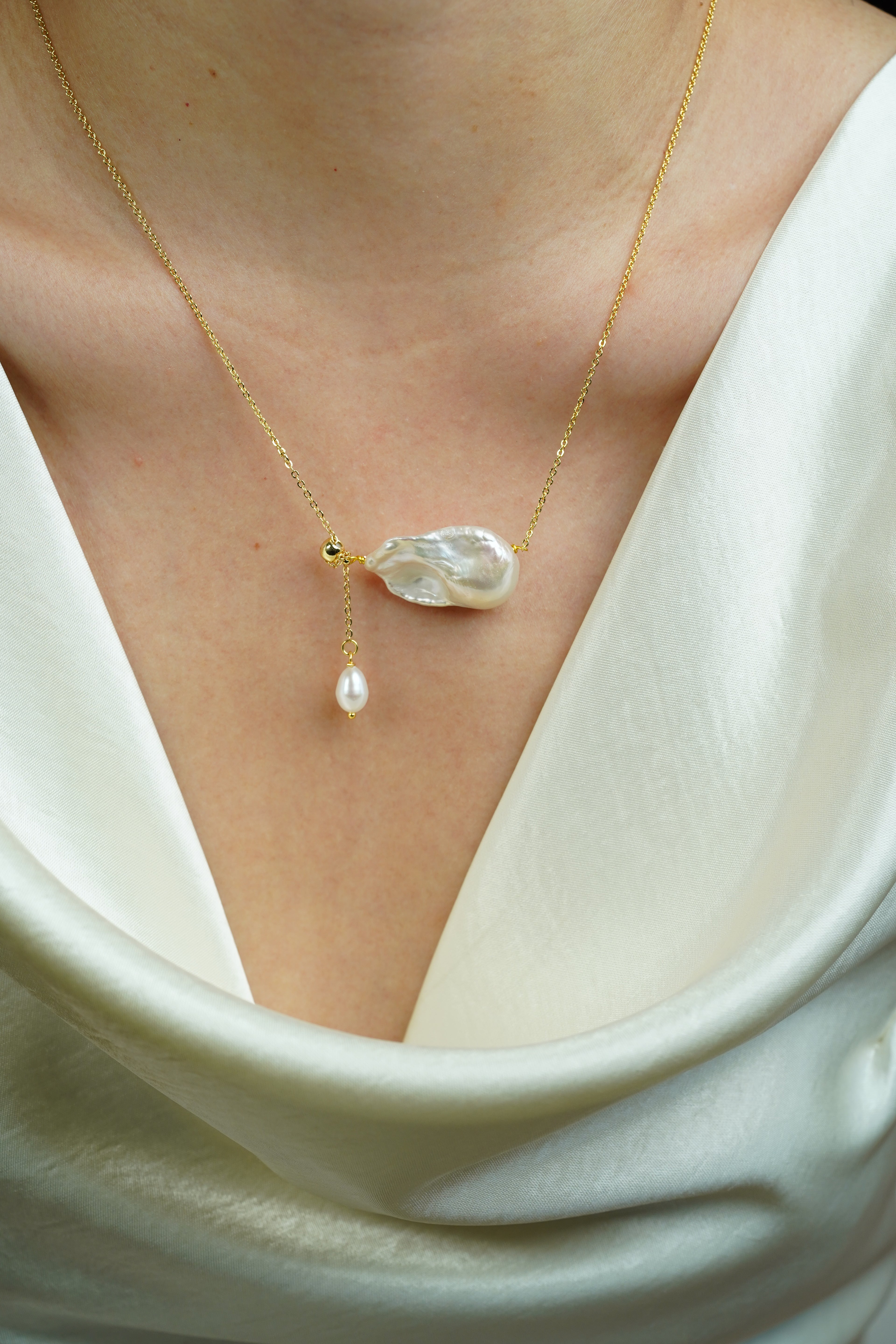 Fine-Chain Baroque Pearl Pendant Necklace