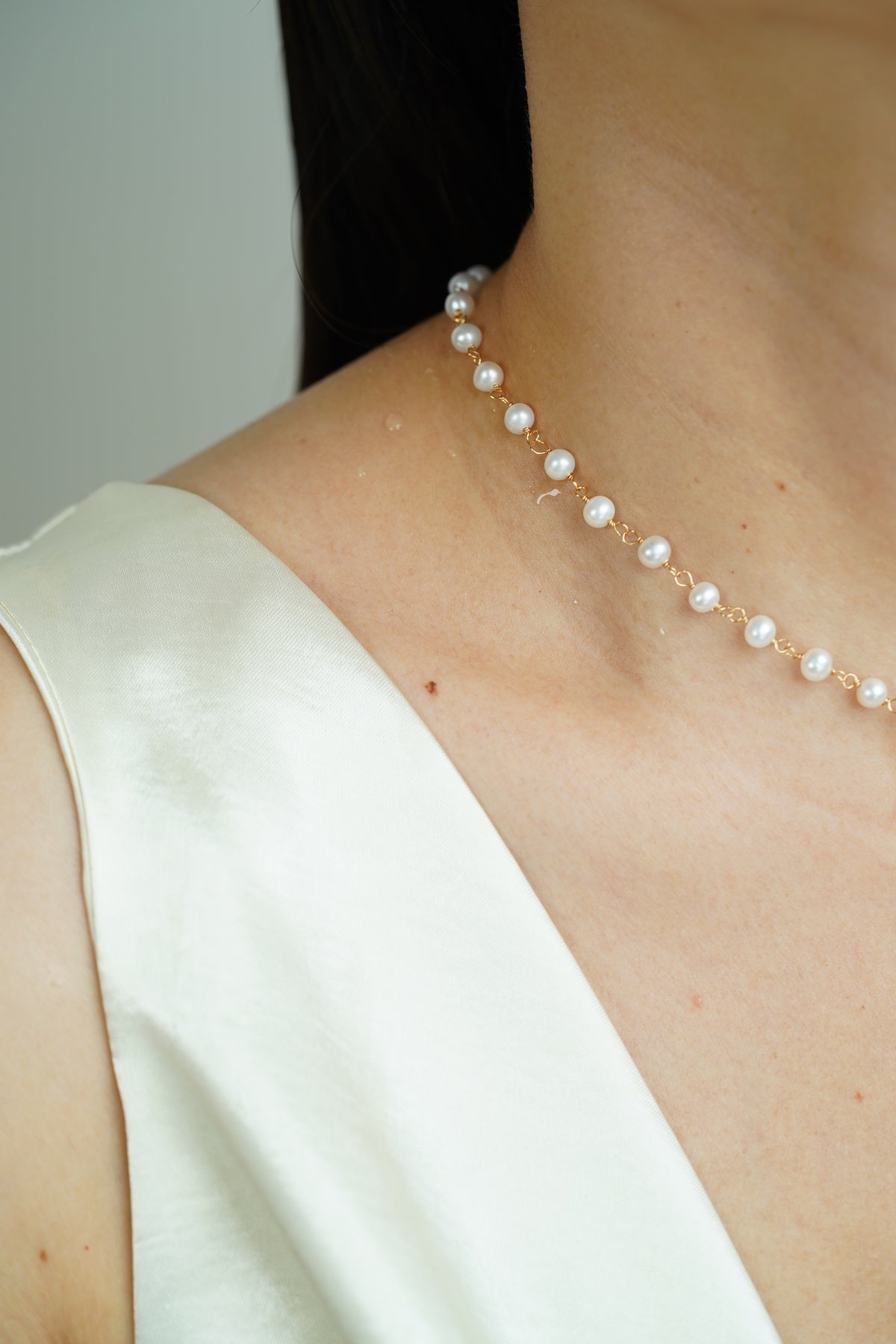 Stardust Bow Pearl Lariat
