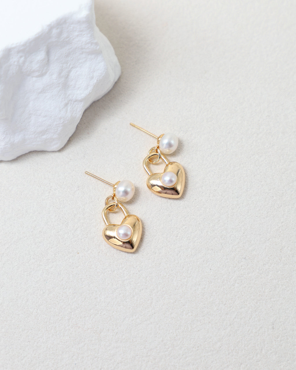 Sweetheart Earrings product photo 7
