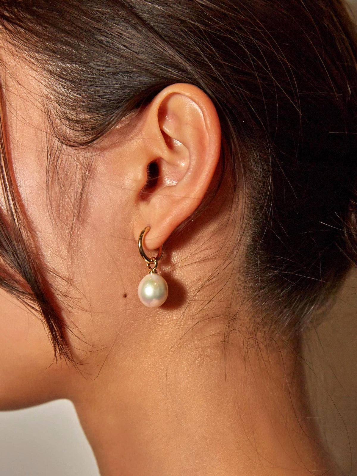Baroque Pearl Hoop Earrings - AwarePearl 10