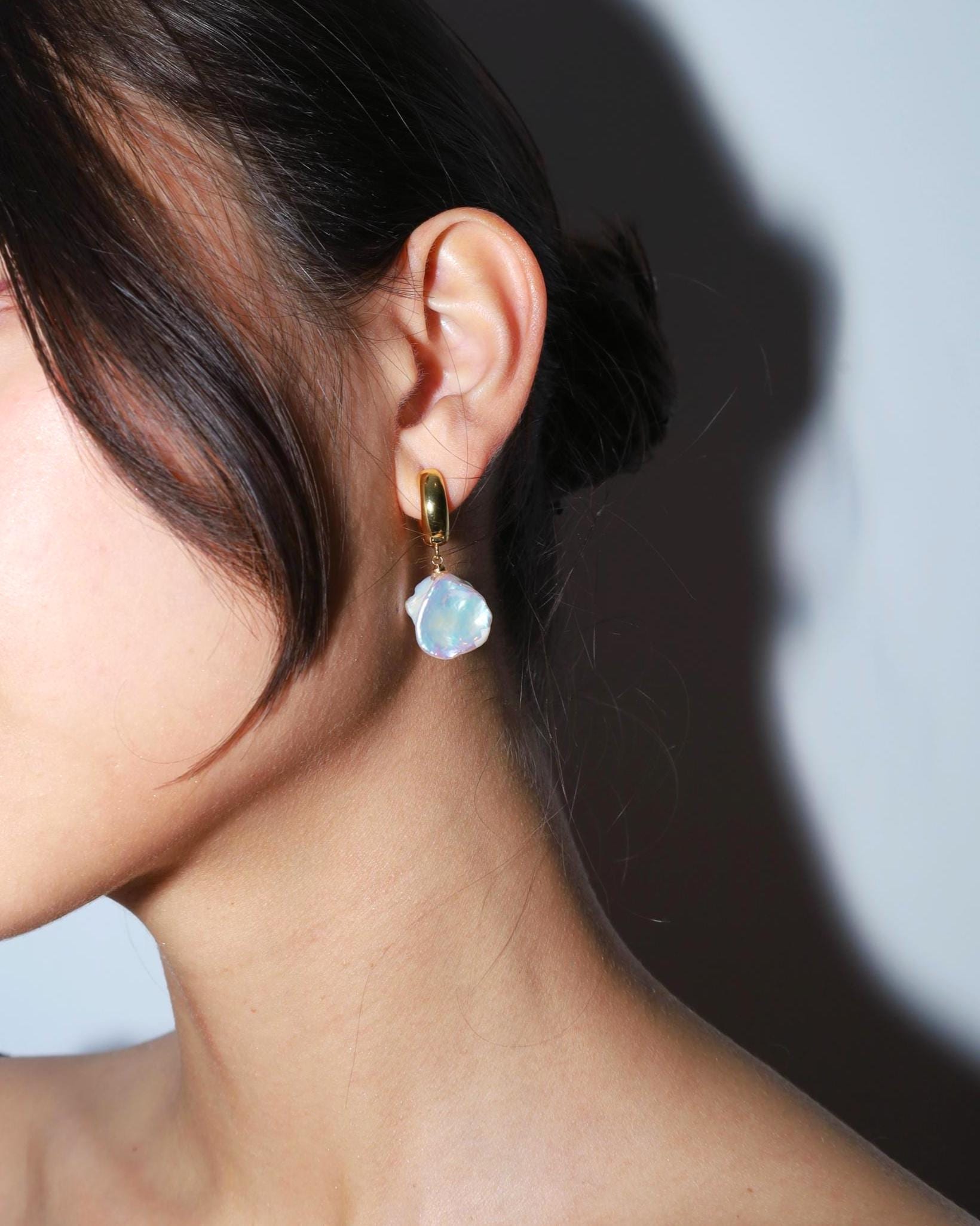 Baroque Pearl Hoop Earrings - AwarePearl 5