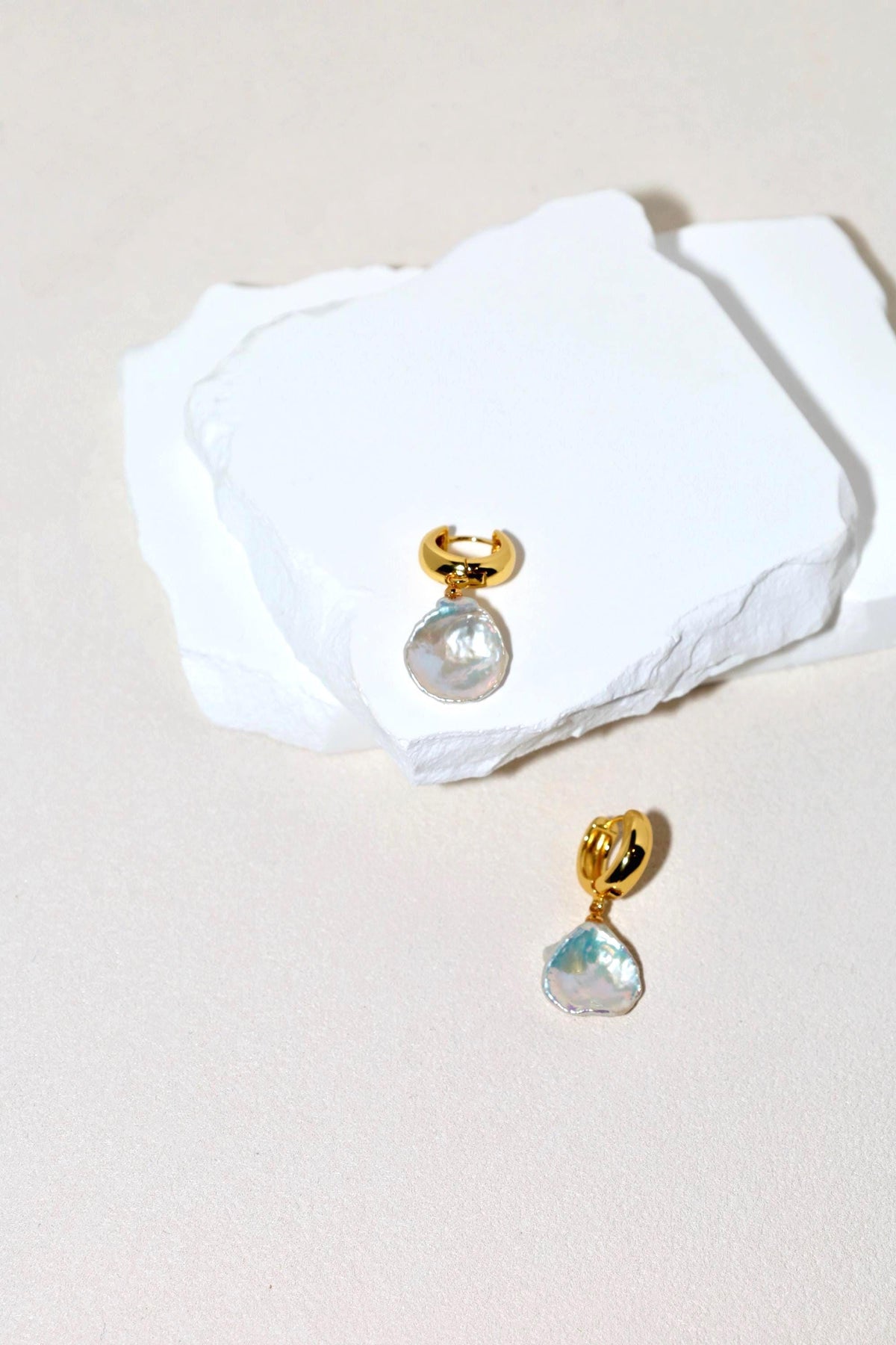 Baroque Pearl Hoop Earrings - AwarePearl 4