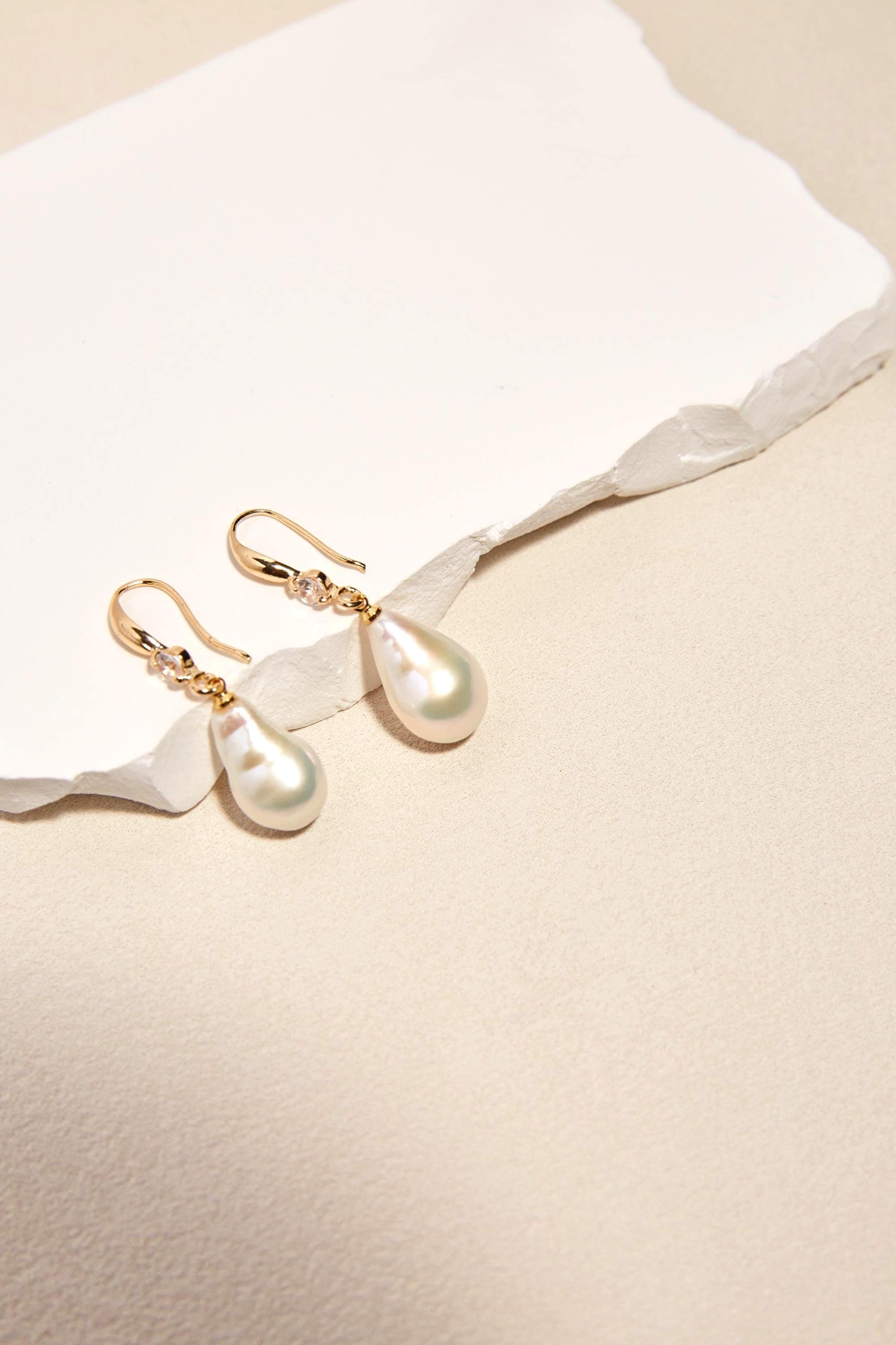 Baroque Pearl Drop Earrings - AwarePearl 10
