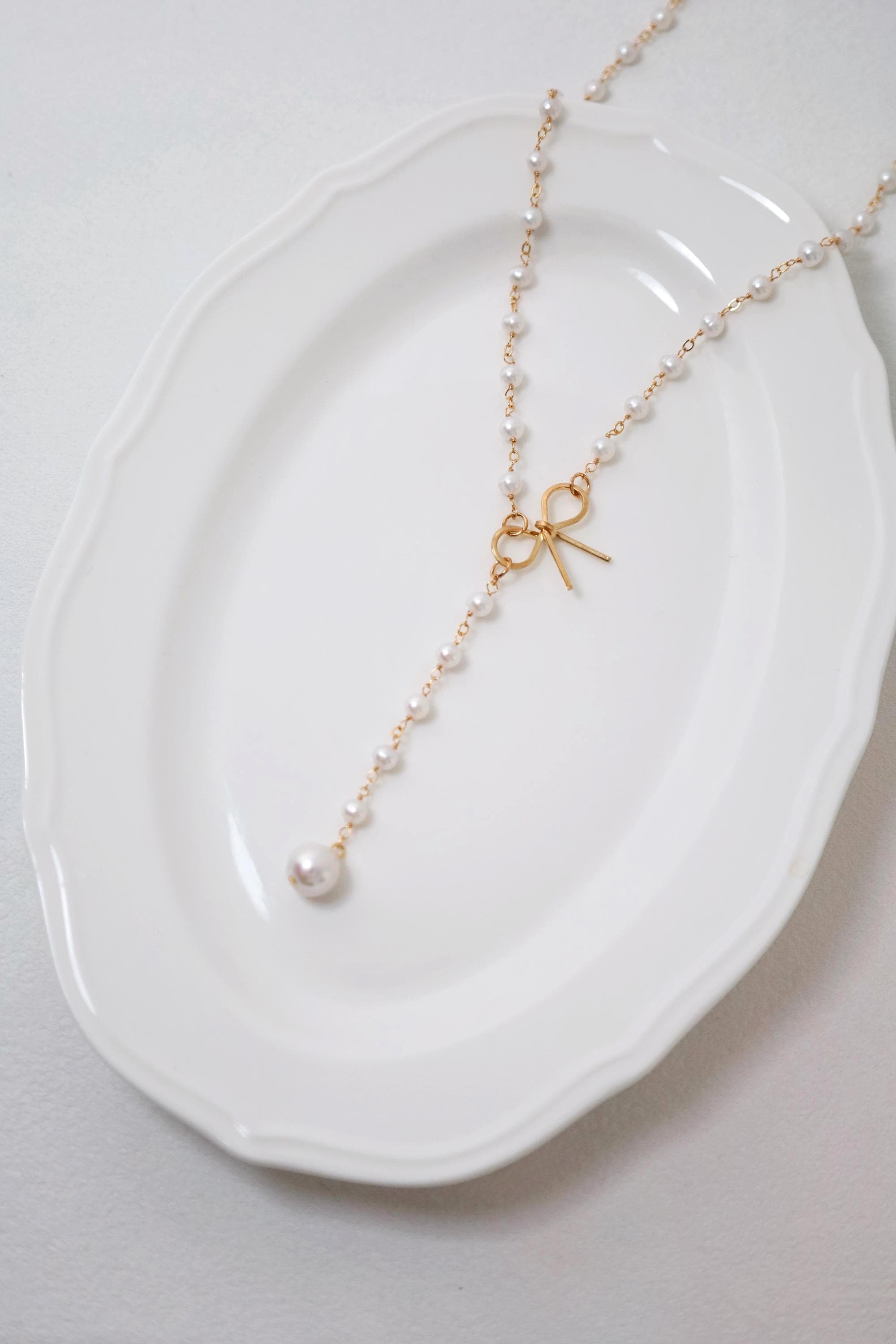 Bow Pearl Lariat Necklace - AwarePearl 7