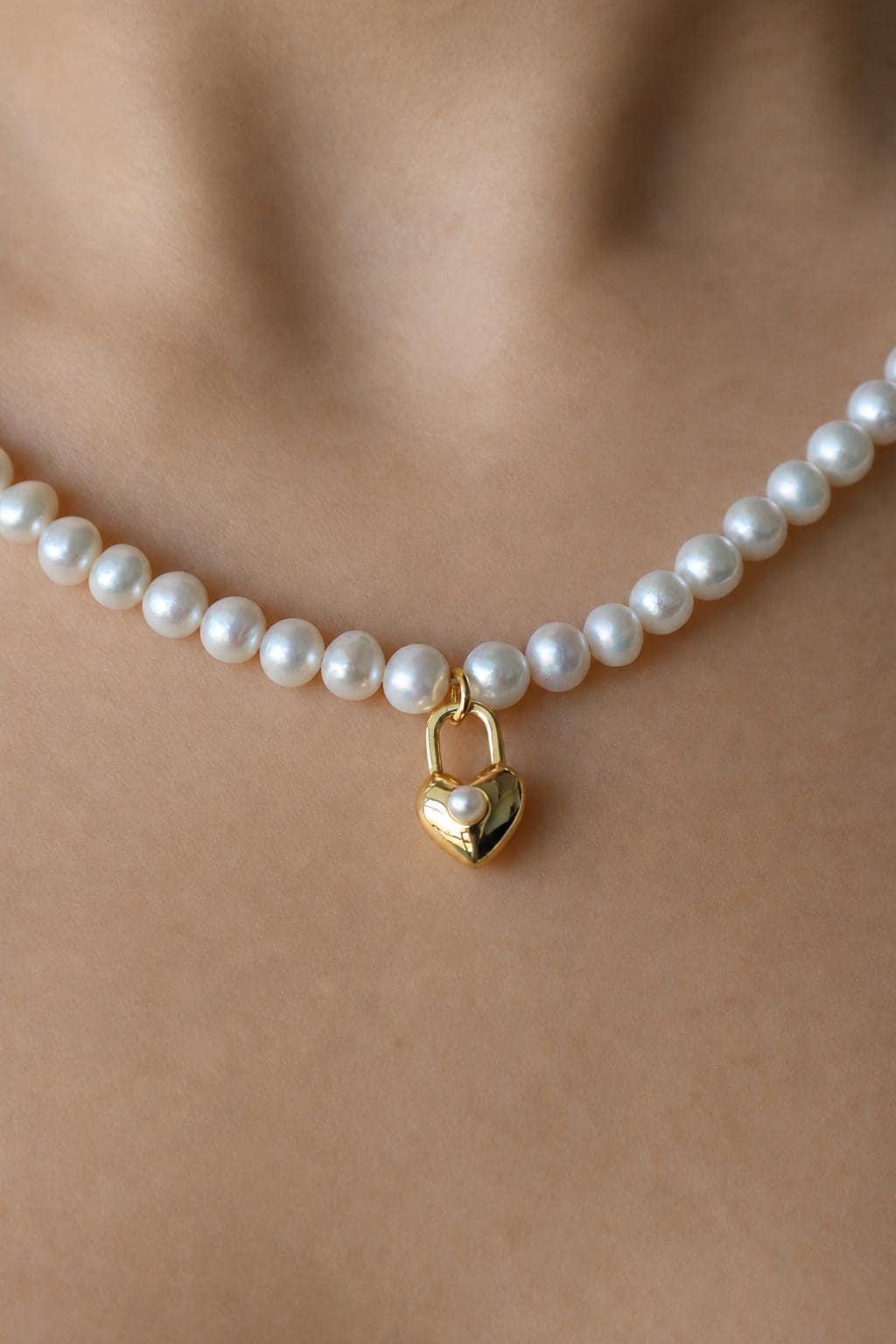 Gold Heart Pearl Pendant Necklace - AwarePearl 2