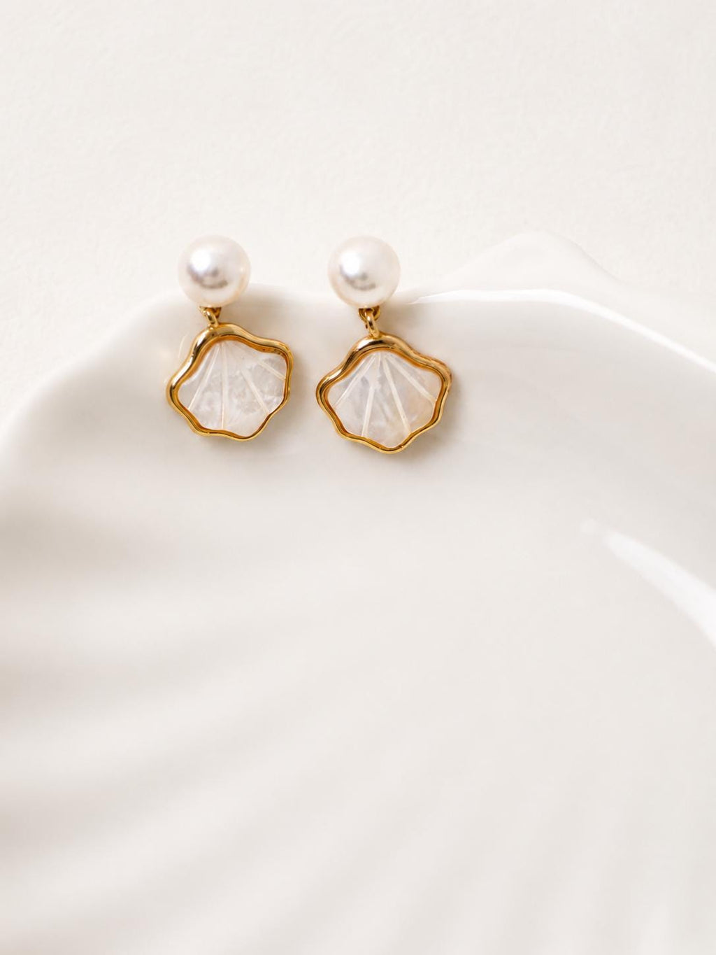 Freshwater Pearl Mother of Pearl Earrings - AwarePearl 3