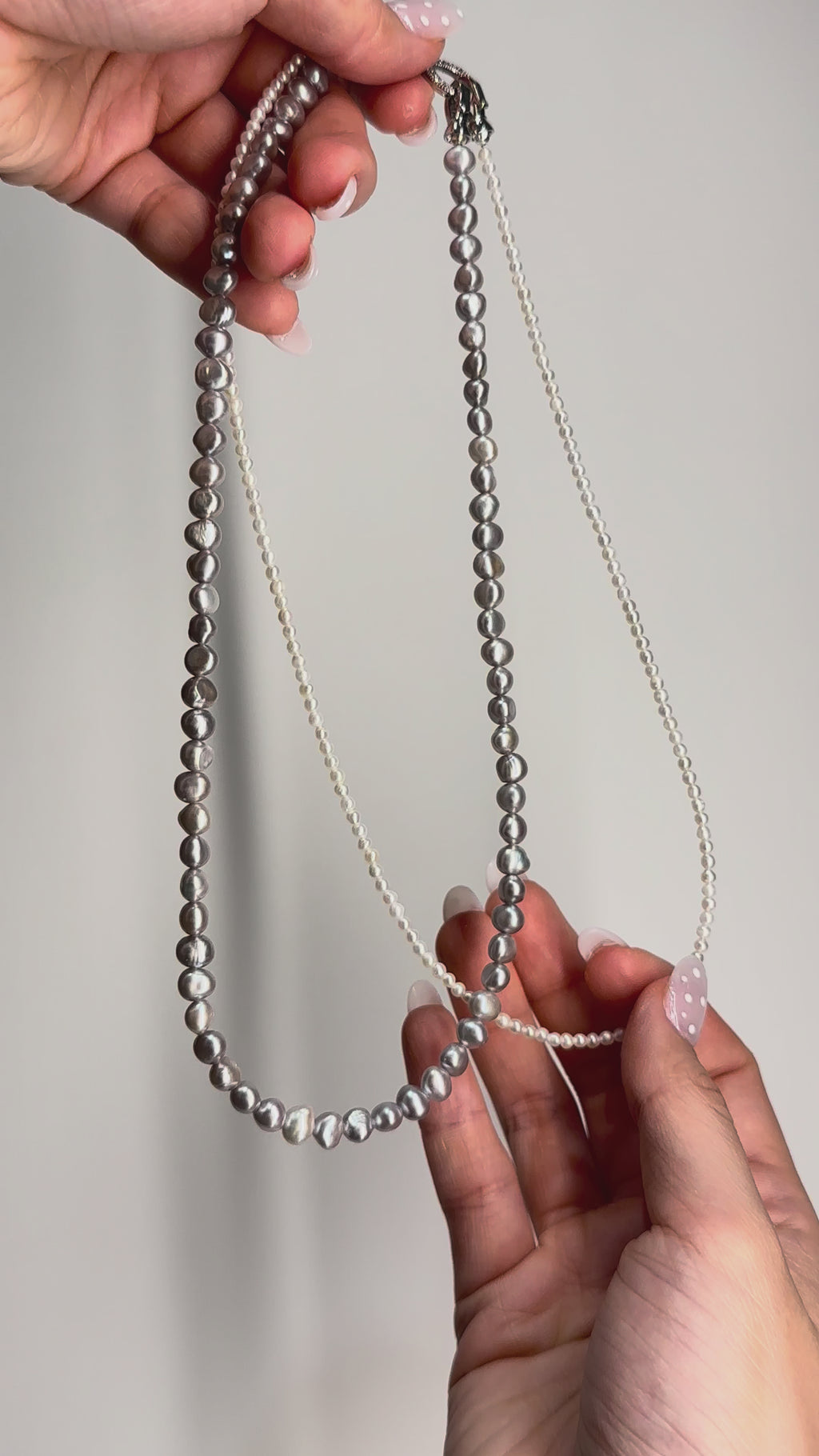 Twist Grey & White Pearl Necklace