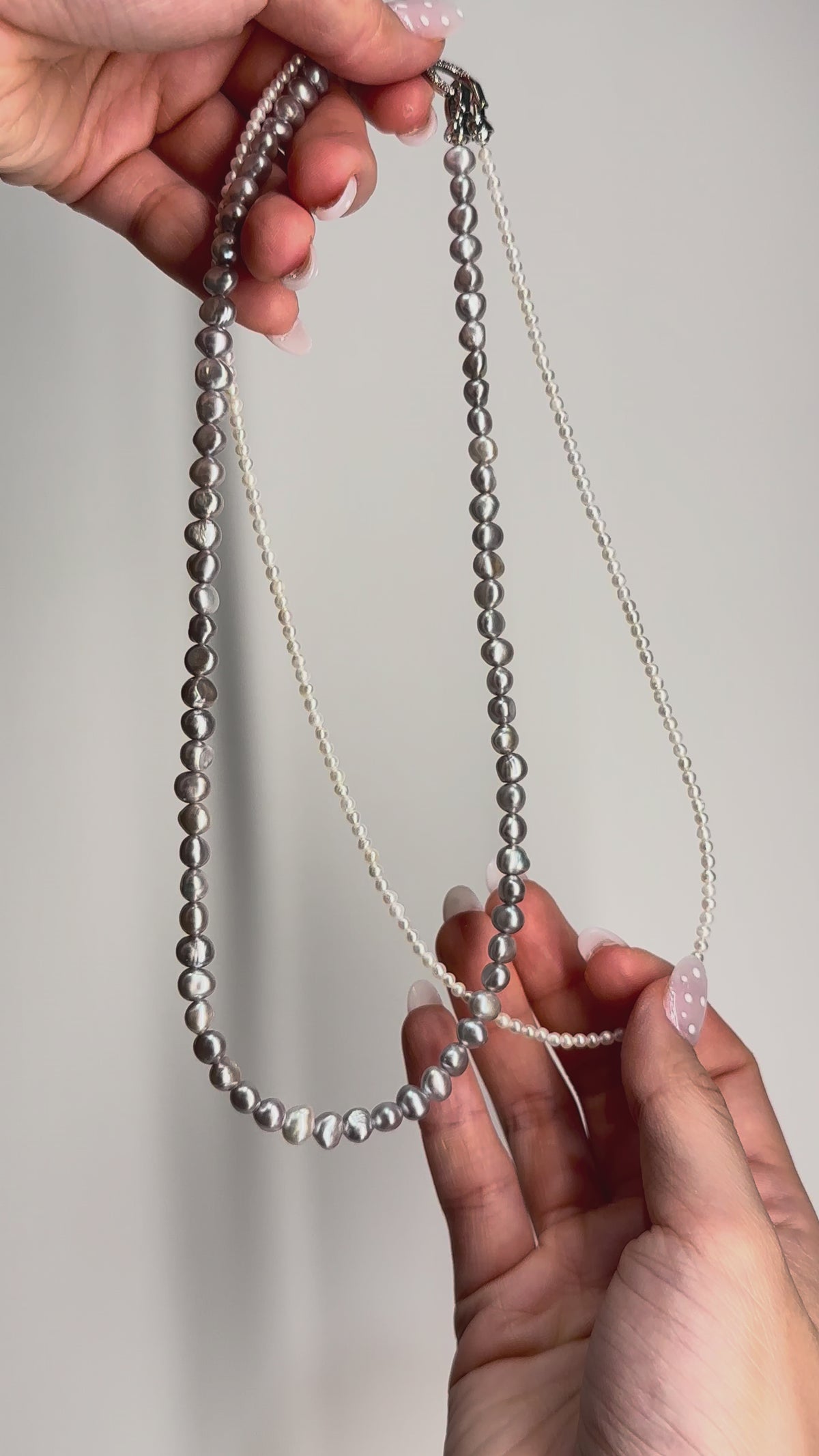 Twist Grey & White Pearl Necklace
