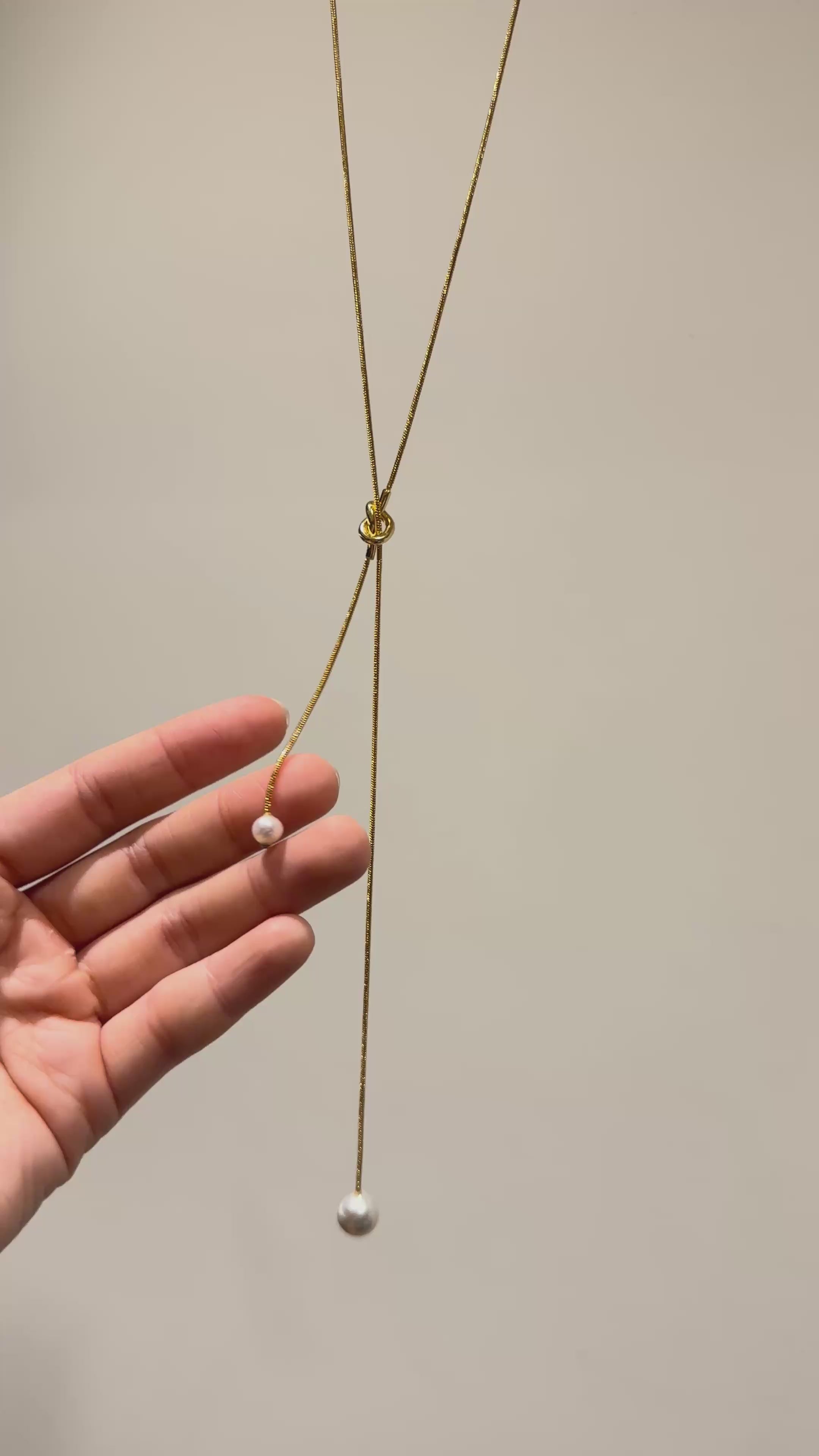 Minimal Gold Pearl Lariat